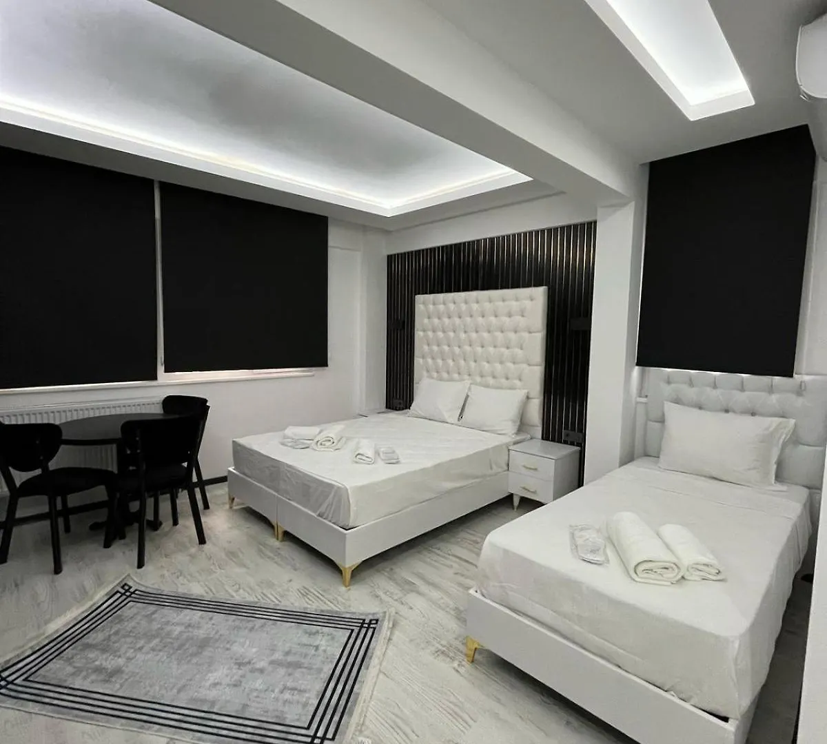 Montenegro Hotel イスタンブール